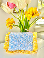 Delight Ruffle Zipper Pouch