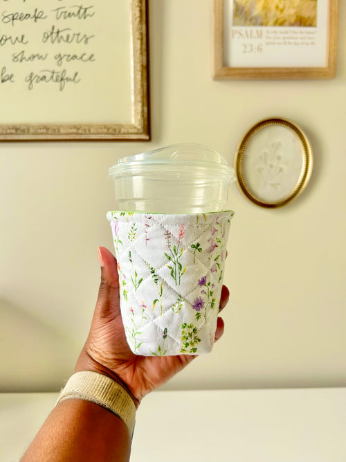 16oz Drink Sleeve ☕🌷