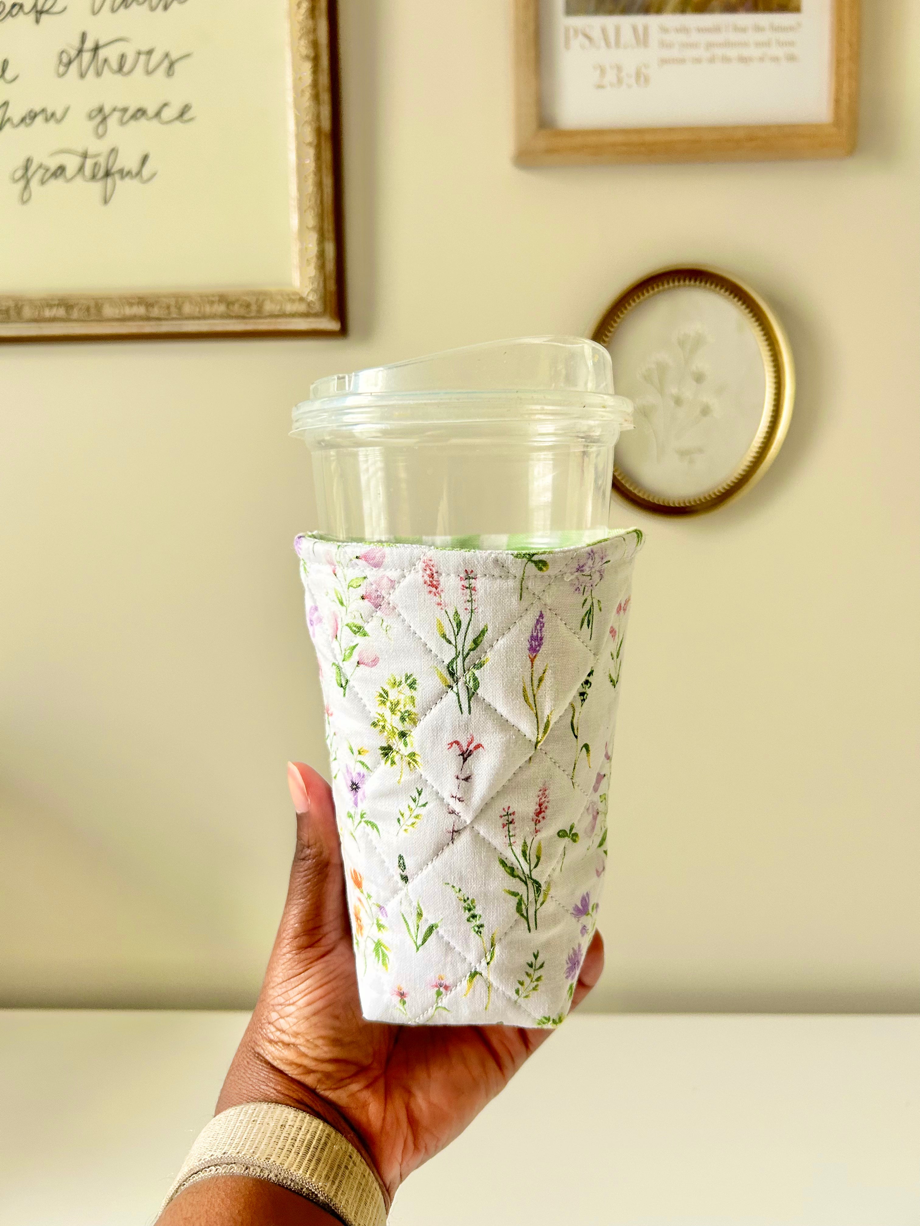 20oz Drink Sleeve ☕️🌷